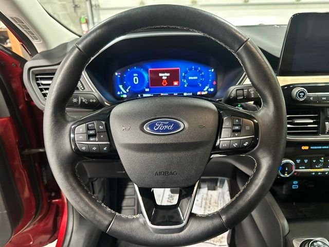 Used 2022 Red Ford Titanium image 19