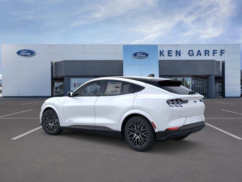 New 2026 Star White Metallic Tri-coat Ford Premium image 4