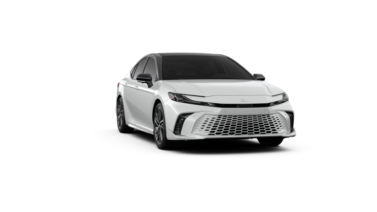 New 2026 Wind Chill Pearl with Midnight Black Metallic roof Toyota XSE image 15
