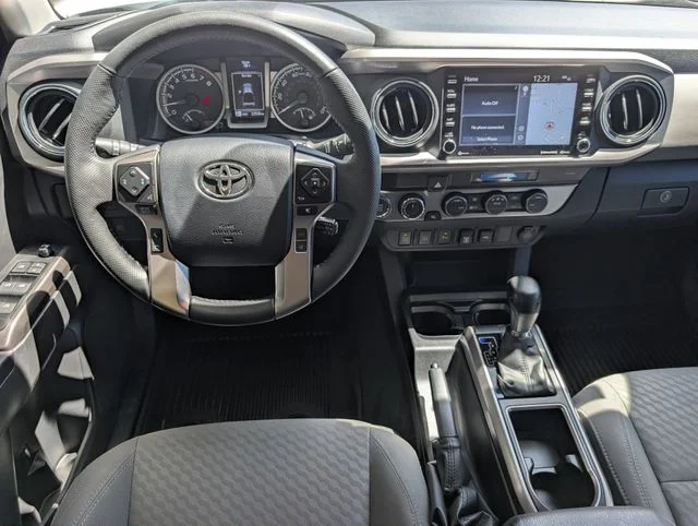 Used 2023 Ice Toyota SR5 image 10
