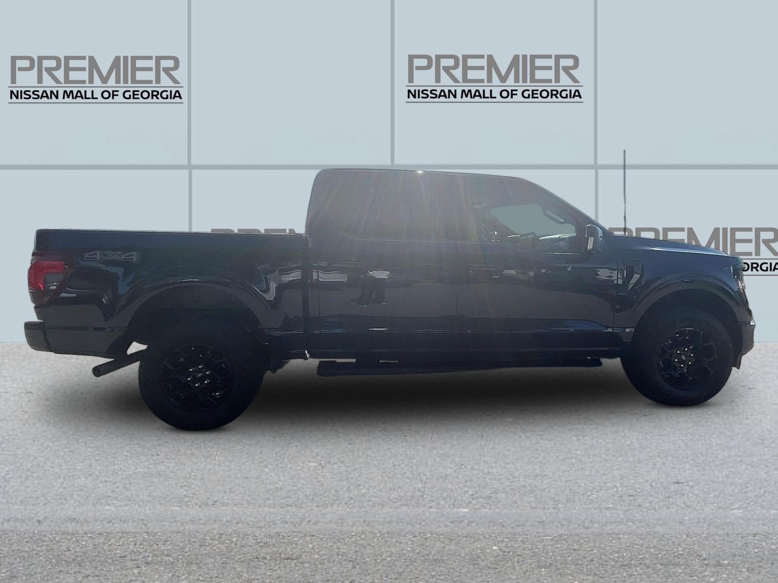 Used 2026 Blue Ford XLT image 8