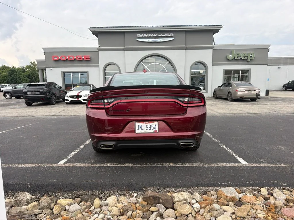 Used 2023 Red Dodge SXT image 6