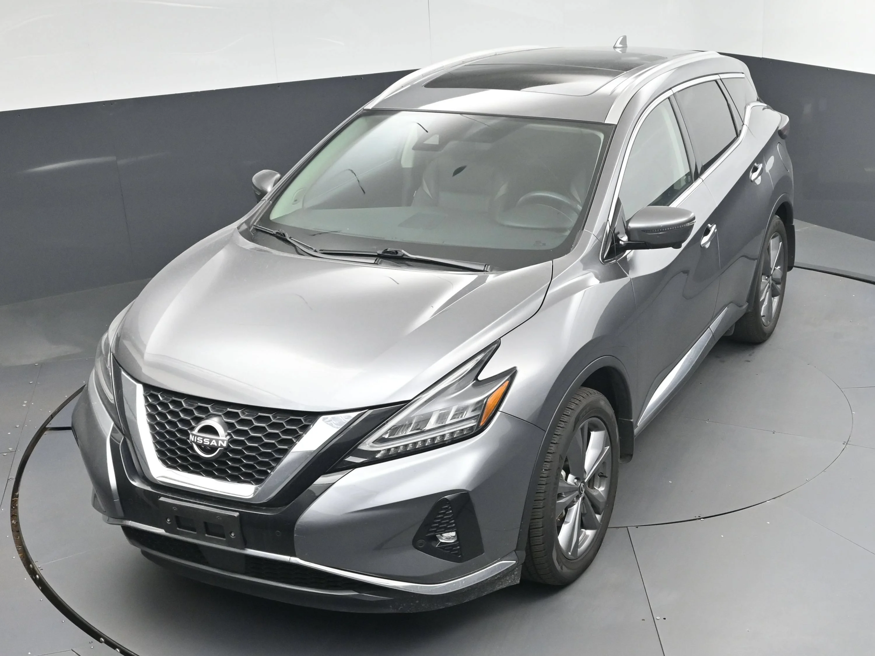 Certified Used 2024 Gun Metallic Nissan Platinum image 31