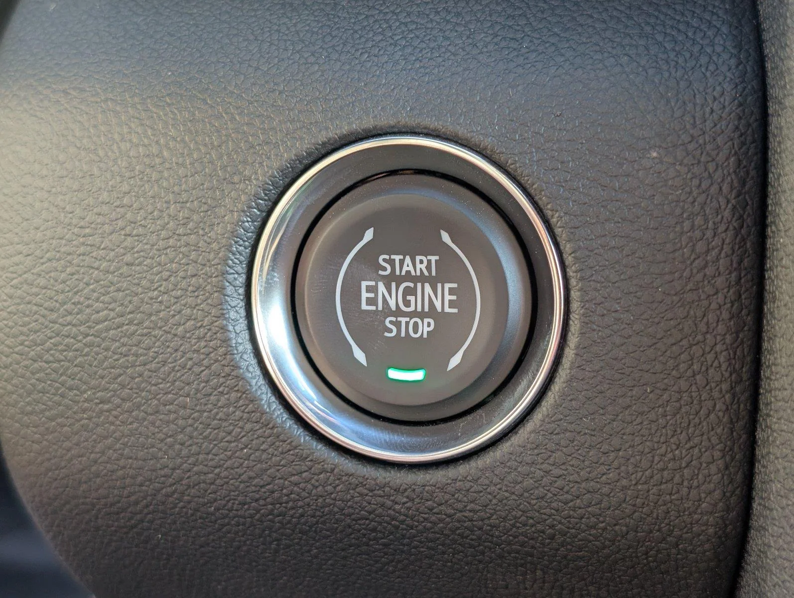 New 2027 Summit White GMC Elevation image 24