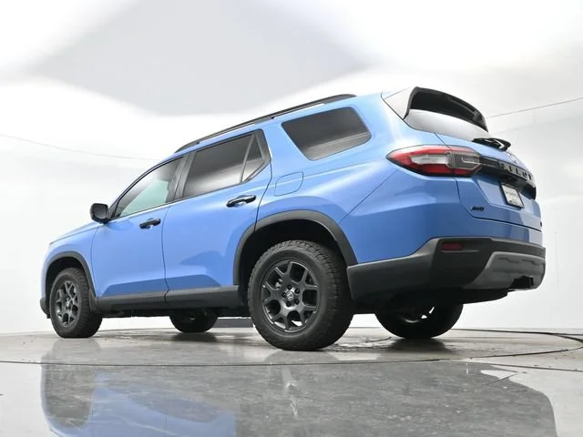 Used 2025 Blue Honda TrailSport image 13