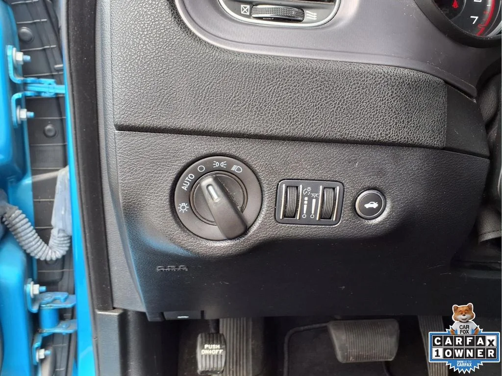 Used 2023 Blue Dodge SXT image 29