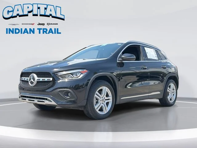 Used 2023  Mercedes-Benz GLA 250 image 1