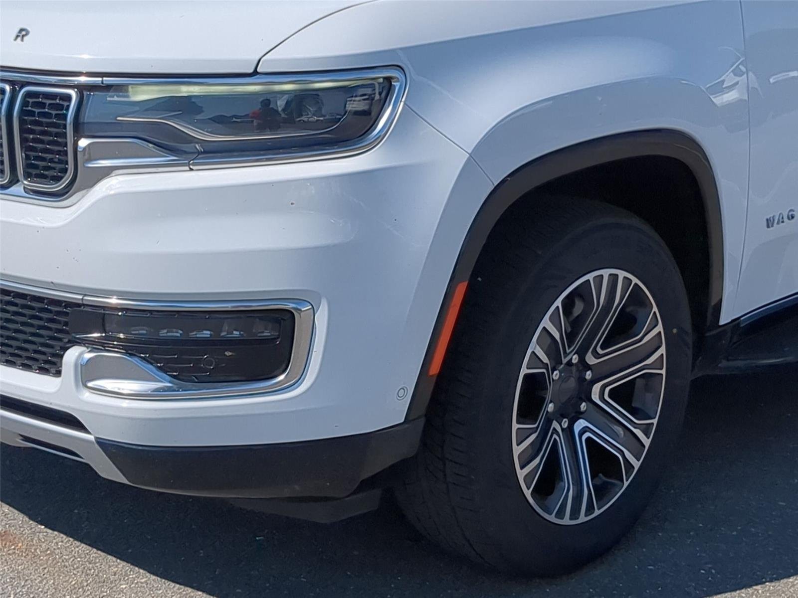 Used 2024 Bright White Clearcoat Jeep Series II image 9