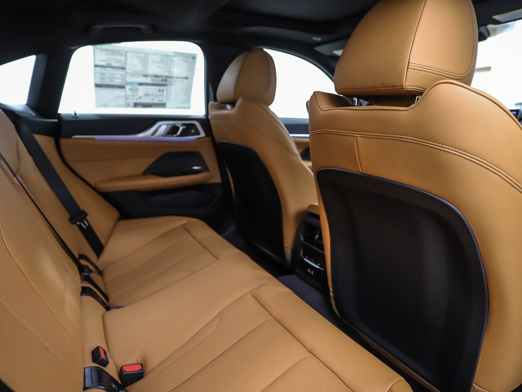 2025 BMW i4 40 - Photo 24