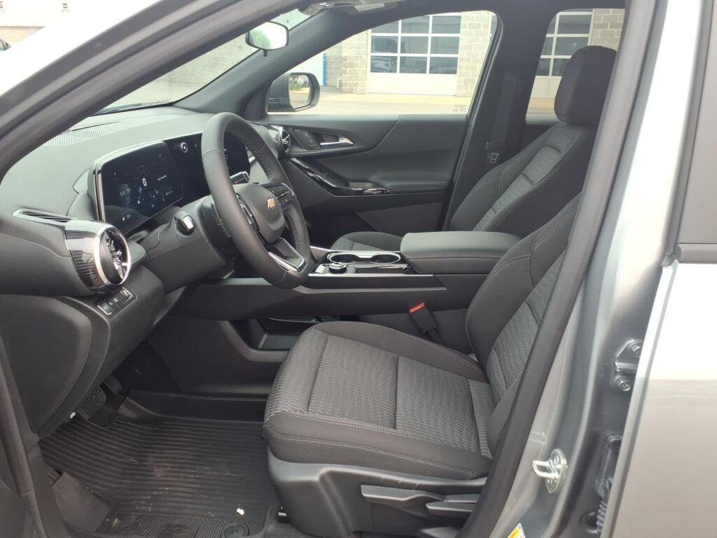 New 2026 Sterling Gray Metallic Chevrolet LT image 7