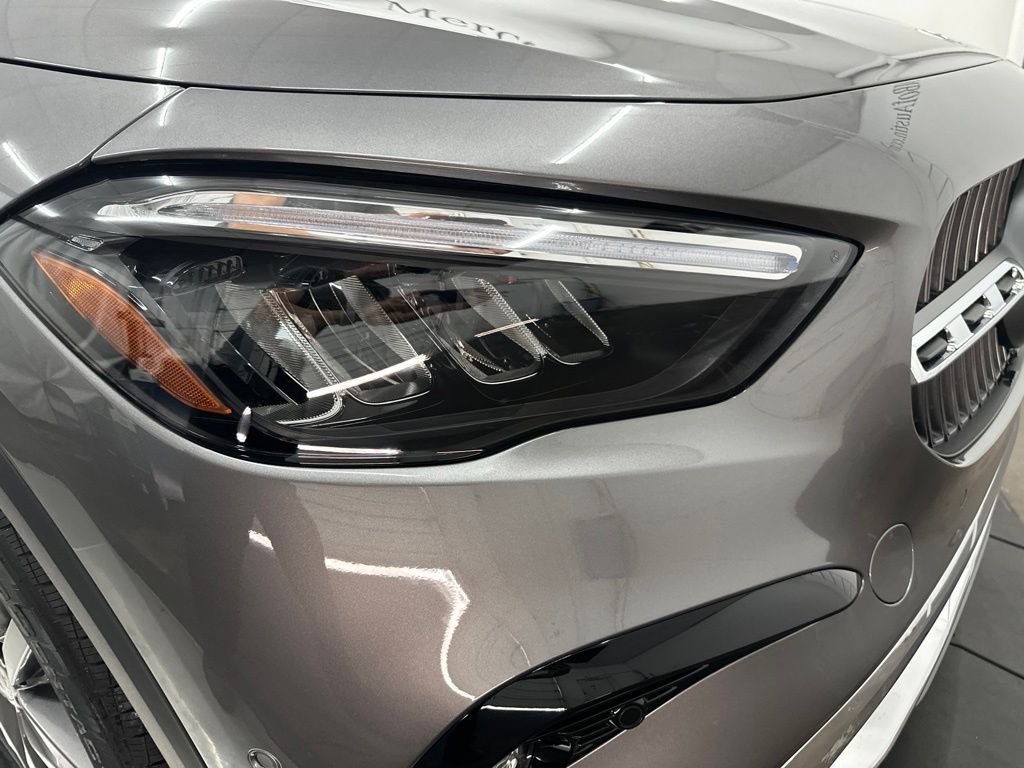 New 2026 Mountain Grey Metallic Mercedes-Benz GLA 250 image 10