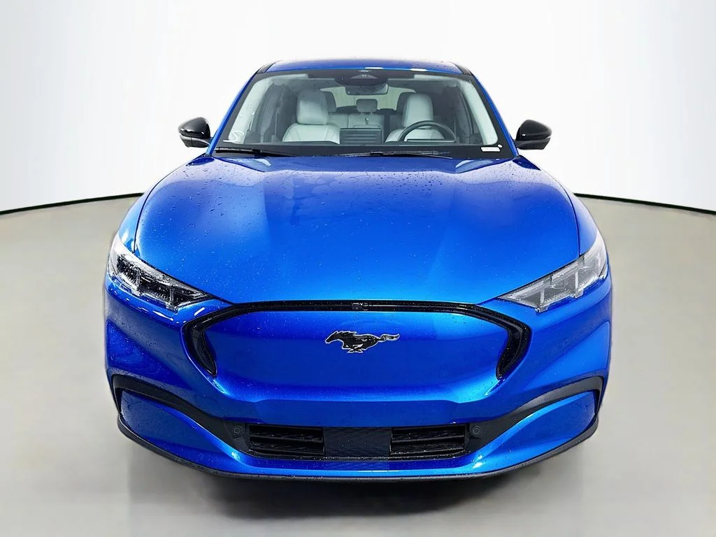 Certified Used 2025 Velocity Blue Metallic Ford Premium image 9