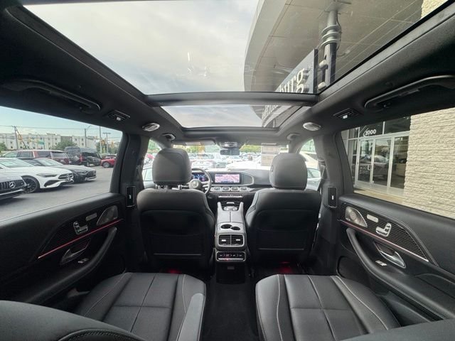 Certified Used 2025  Mercedes-Benz GLS 450 image 20