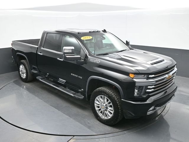 Used 2023 Black Chevrolet High Country image 14