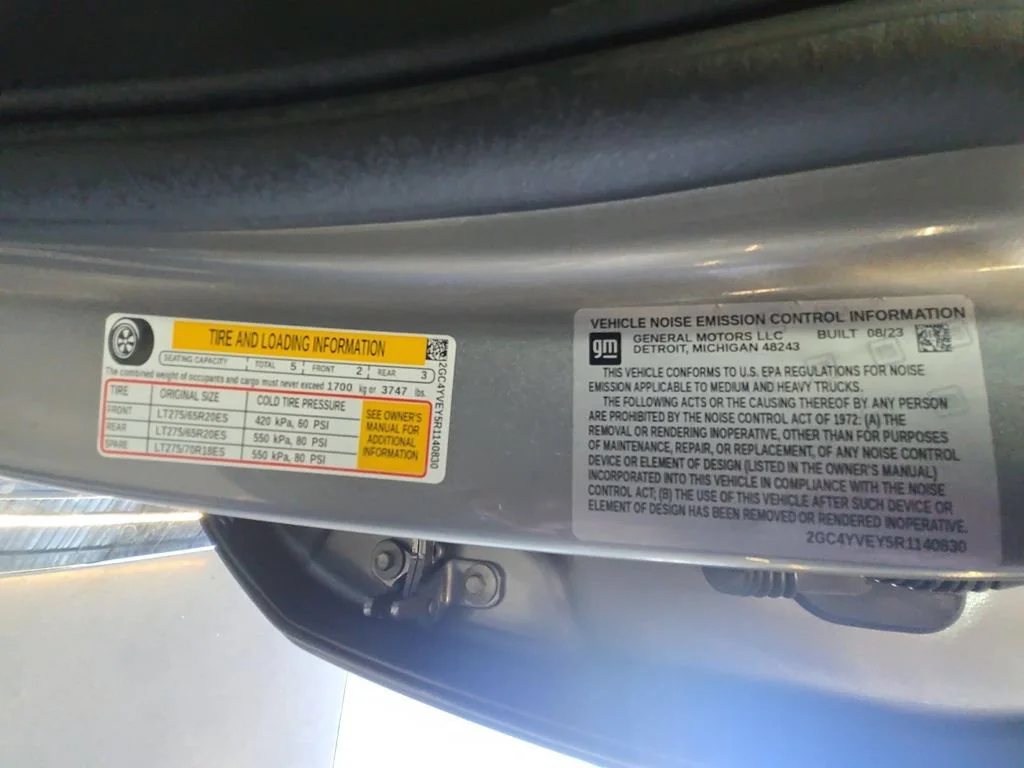 Used 2024 Sterling Gray Metallic Chevrolet High Country image 31