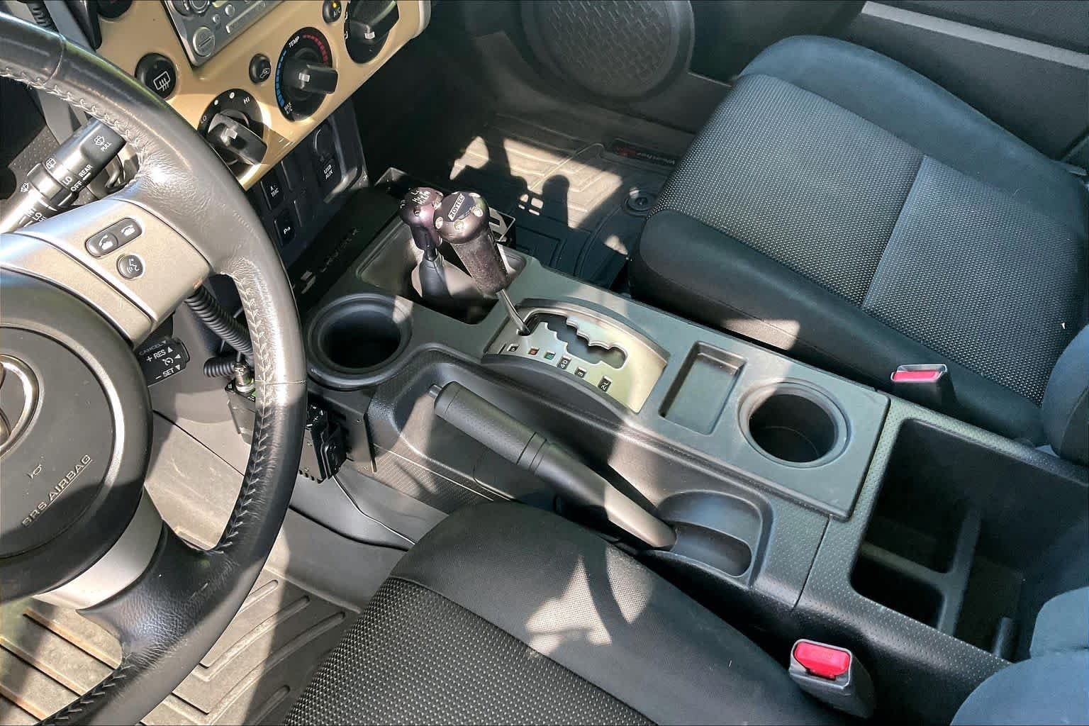 Used 2011 Quicksand Toyota  image 16