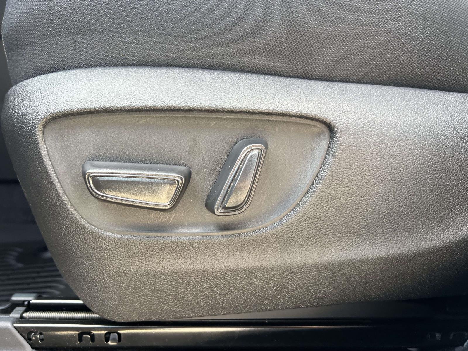 2025 Toyota Grand Highlander XLE - Photo 15