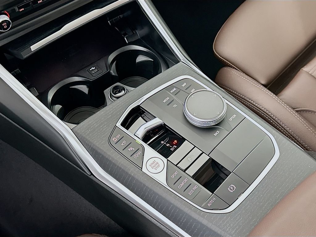 New 2026 Arctic Race Blue metallic BMW M340i image 15