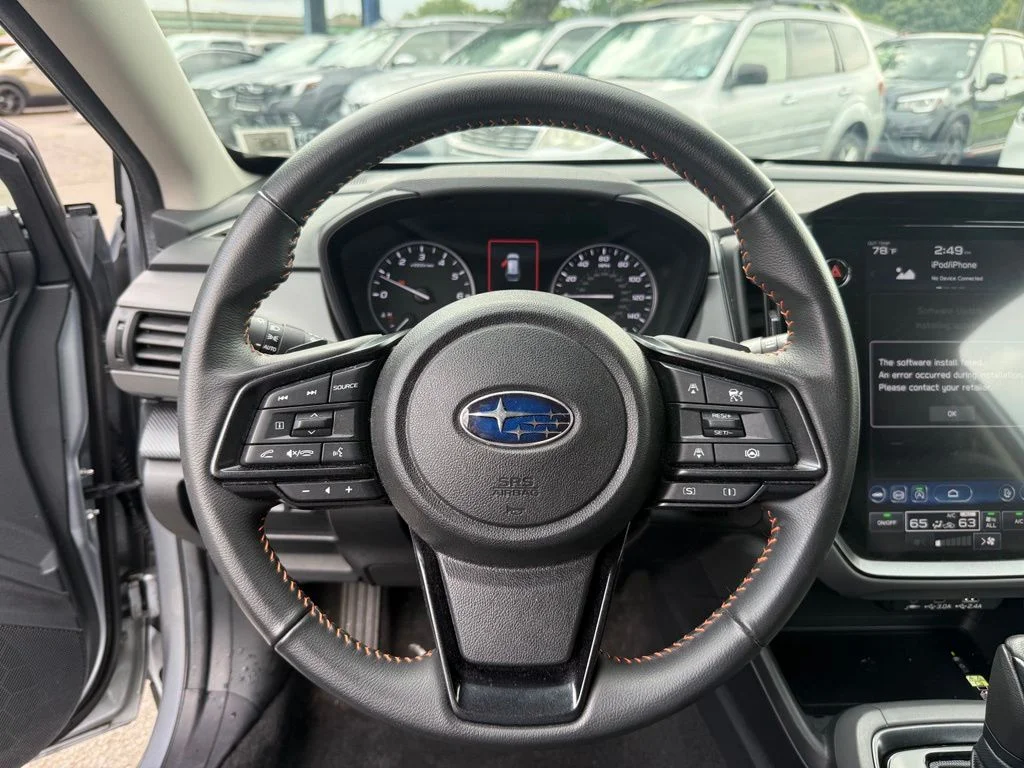 Used 2024 Ice Silver Metallic Subaru Limited image 12