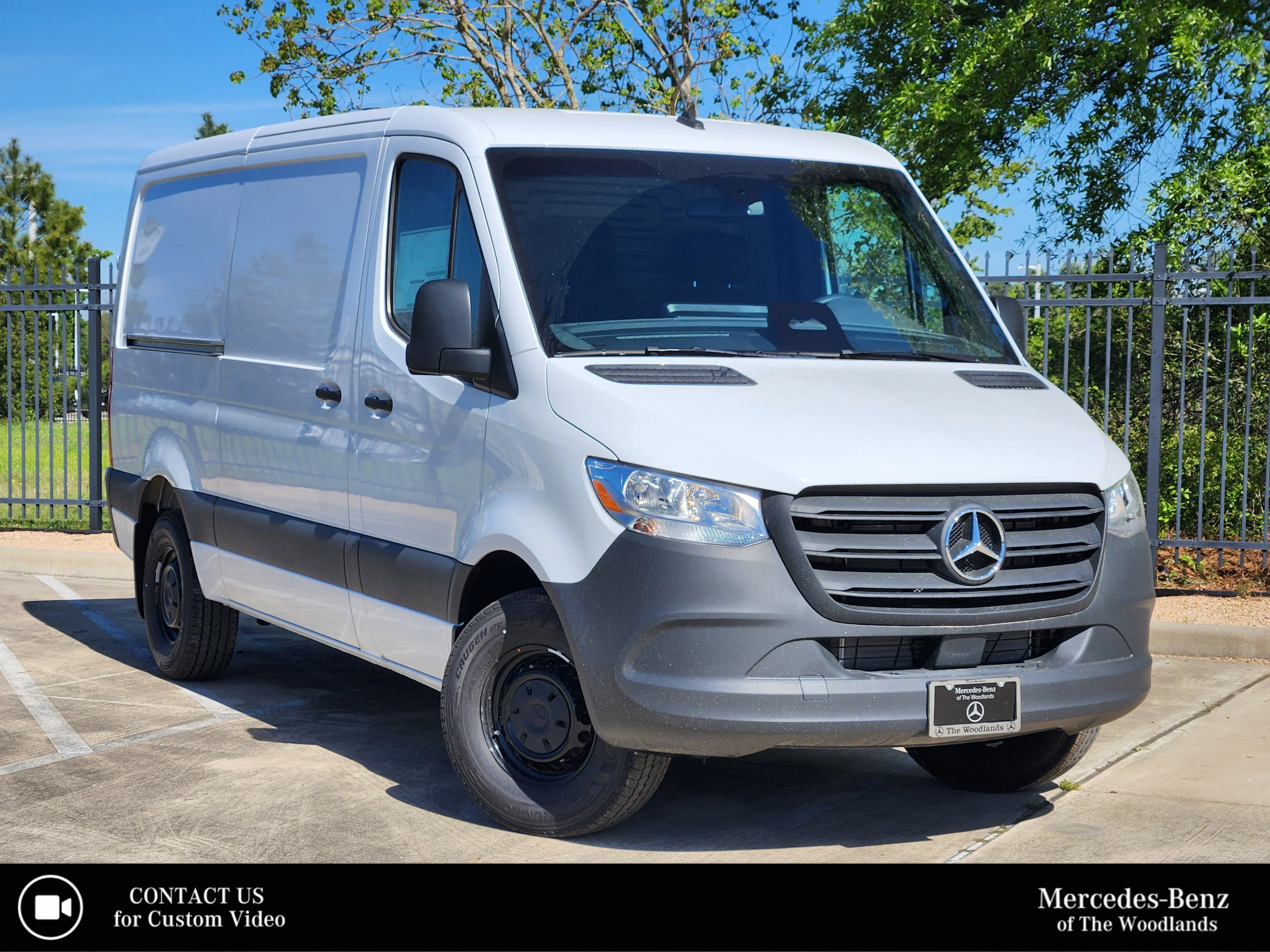 2026 Mercedes-Benz Sprinter 2500 144 WB's photo