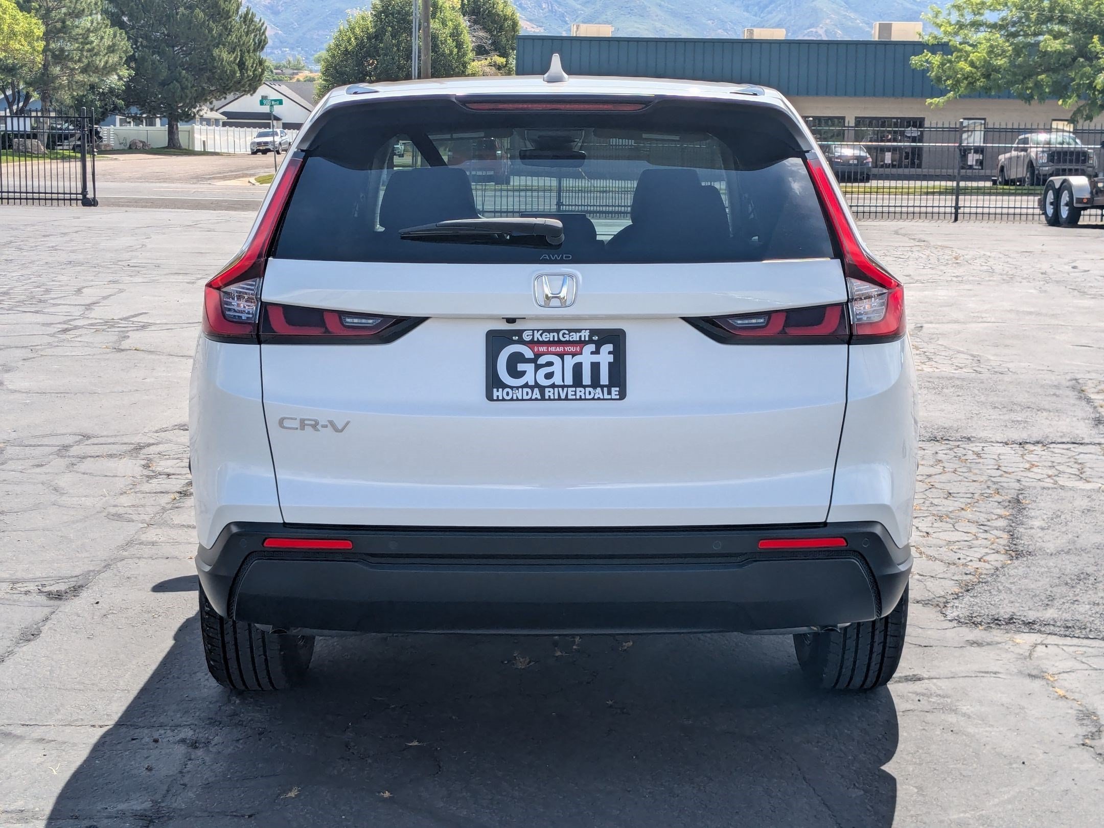 New 2026 Platinum White Pearl Honda EX-L image 4