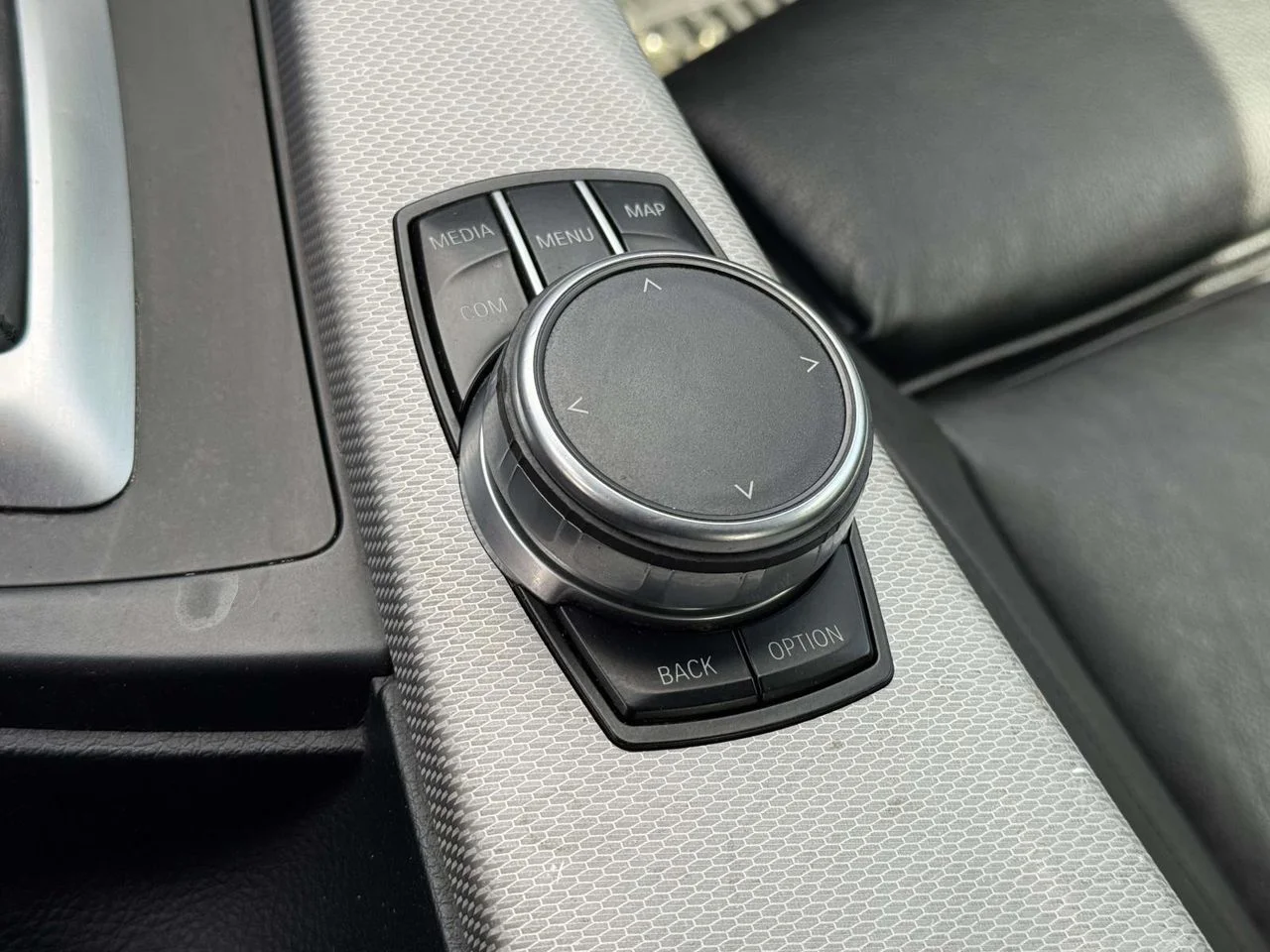 Used 2017 Black Sapphire Metallic BMW xDrive image 34