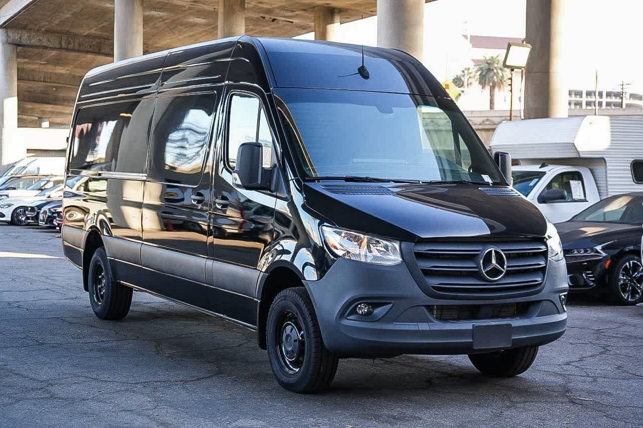 New 2024 Jet Black Mercedes-Benz Cargo 170WB High Roof Super Single RWD 2.0L I4 Die image 3