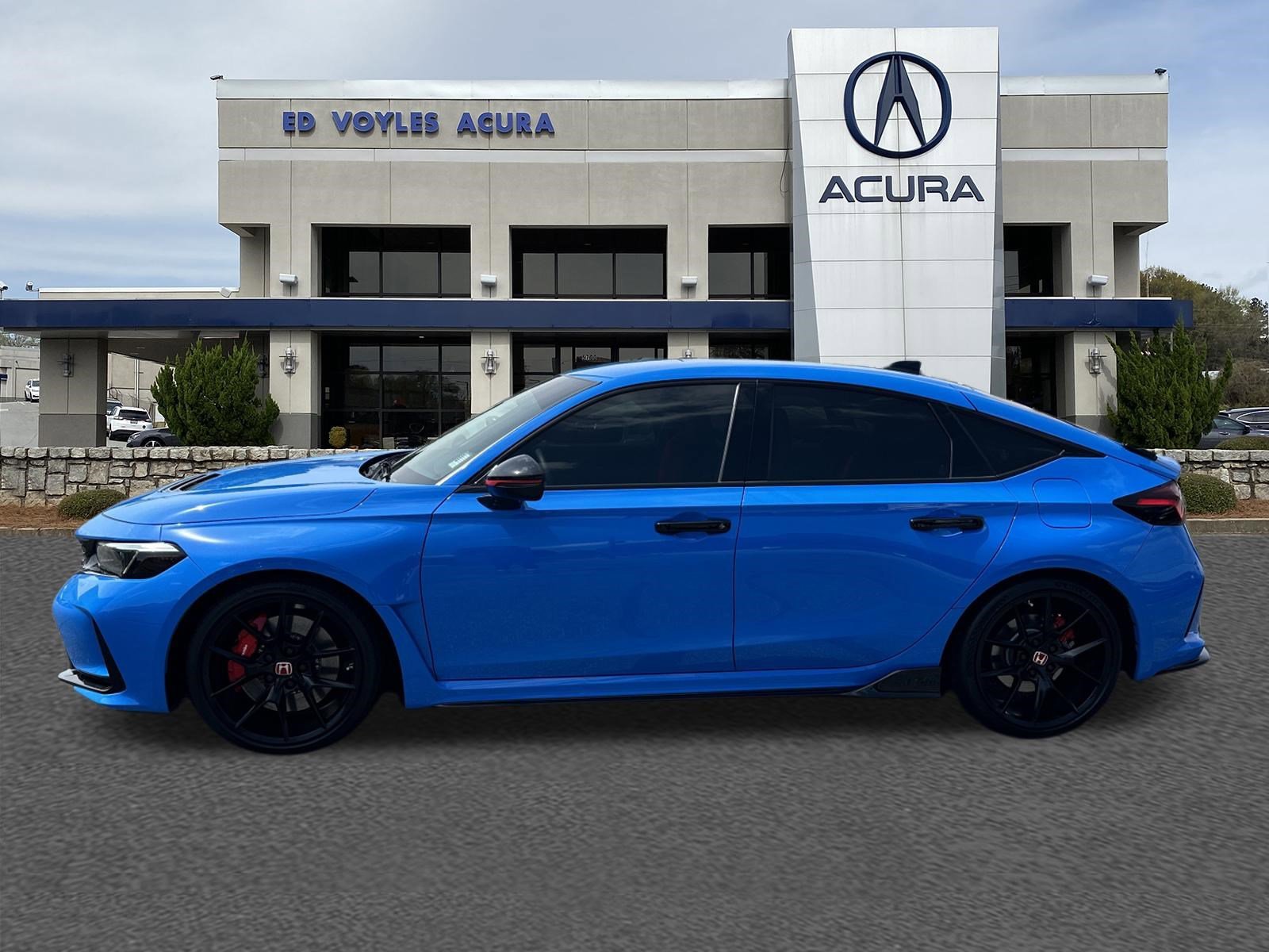 Used 2023 Boost Blue Pearl Honda  image 8
