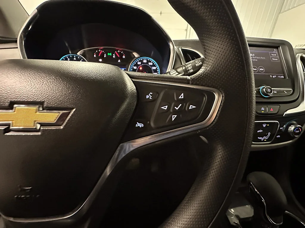 Used 2024 Summit White Chevrolet LS image 33