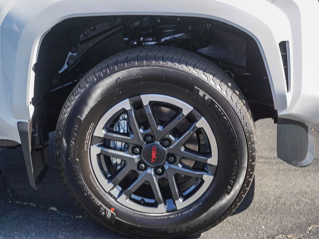 2026 Toyota Tacoma TRD Sport - Photo 9