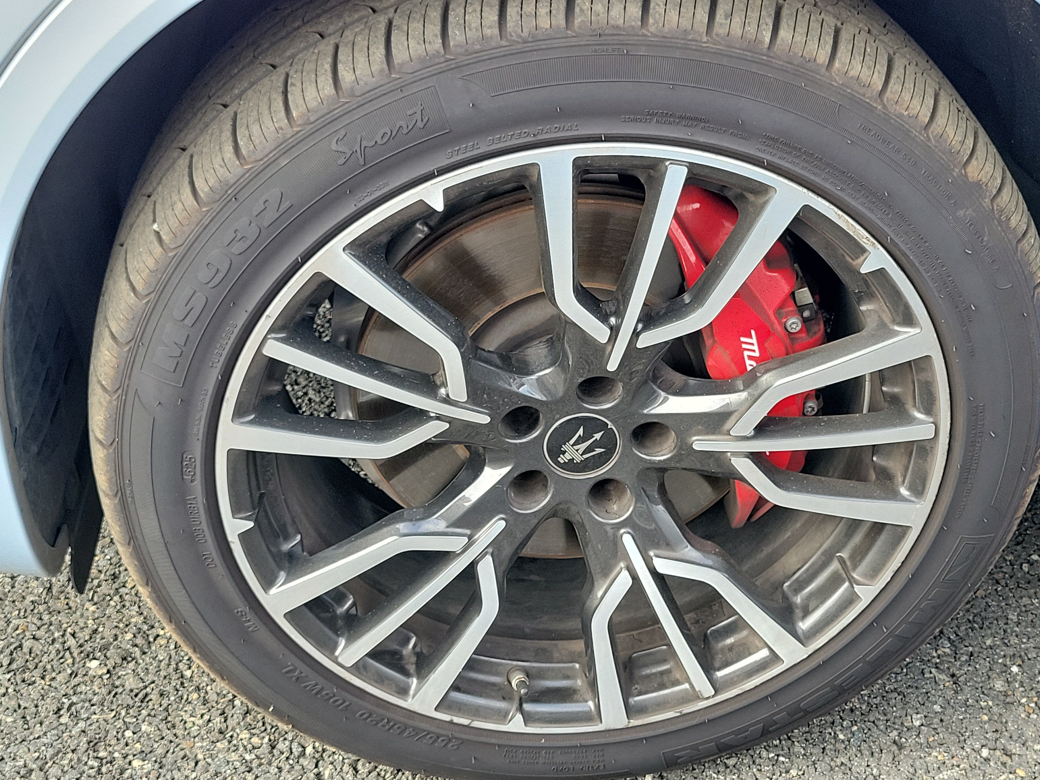 Used 2023 Bianco Astro Metallic Maserati GT image 8