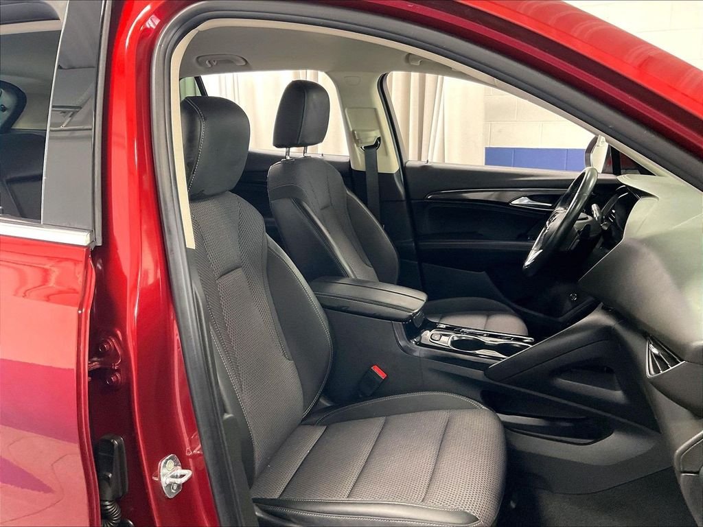 Used 2023 Red Buick Preferred image 11