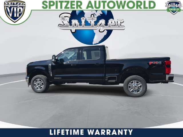New 2026 Agate Black Metallic Ford F-350® Lariat® image 11