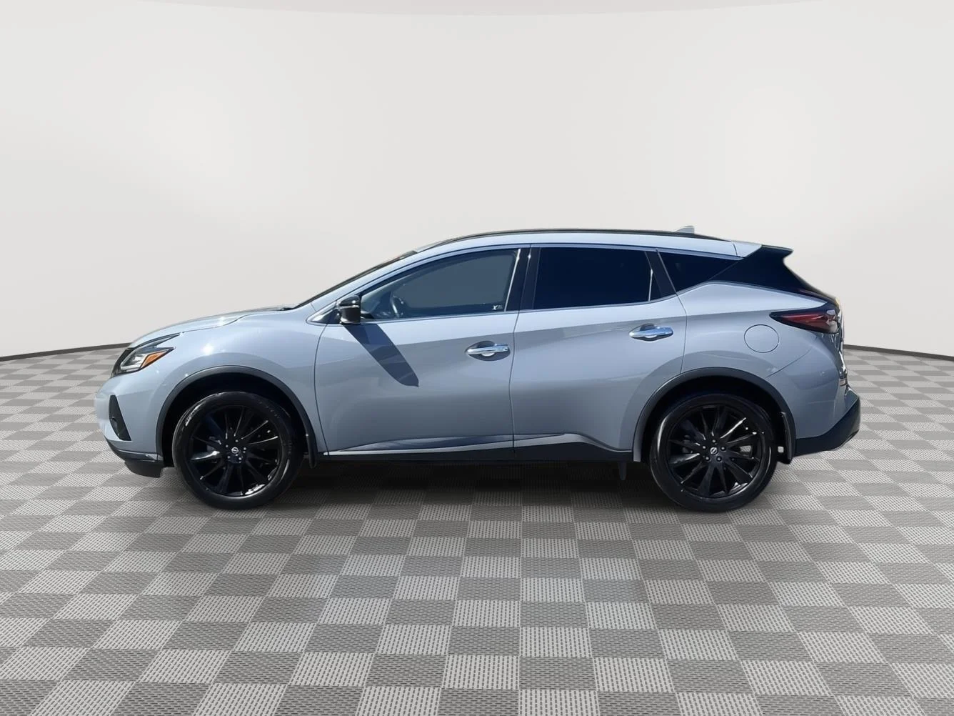 Used 2024 Boulder Gray Pearl Nissan SV image 8