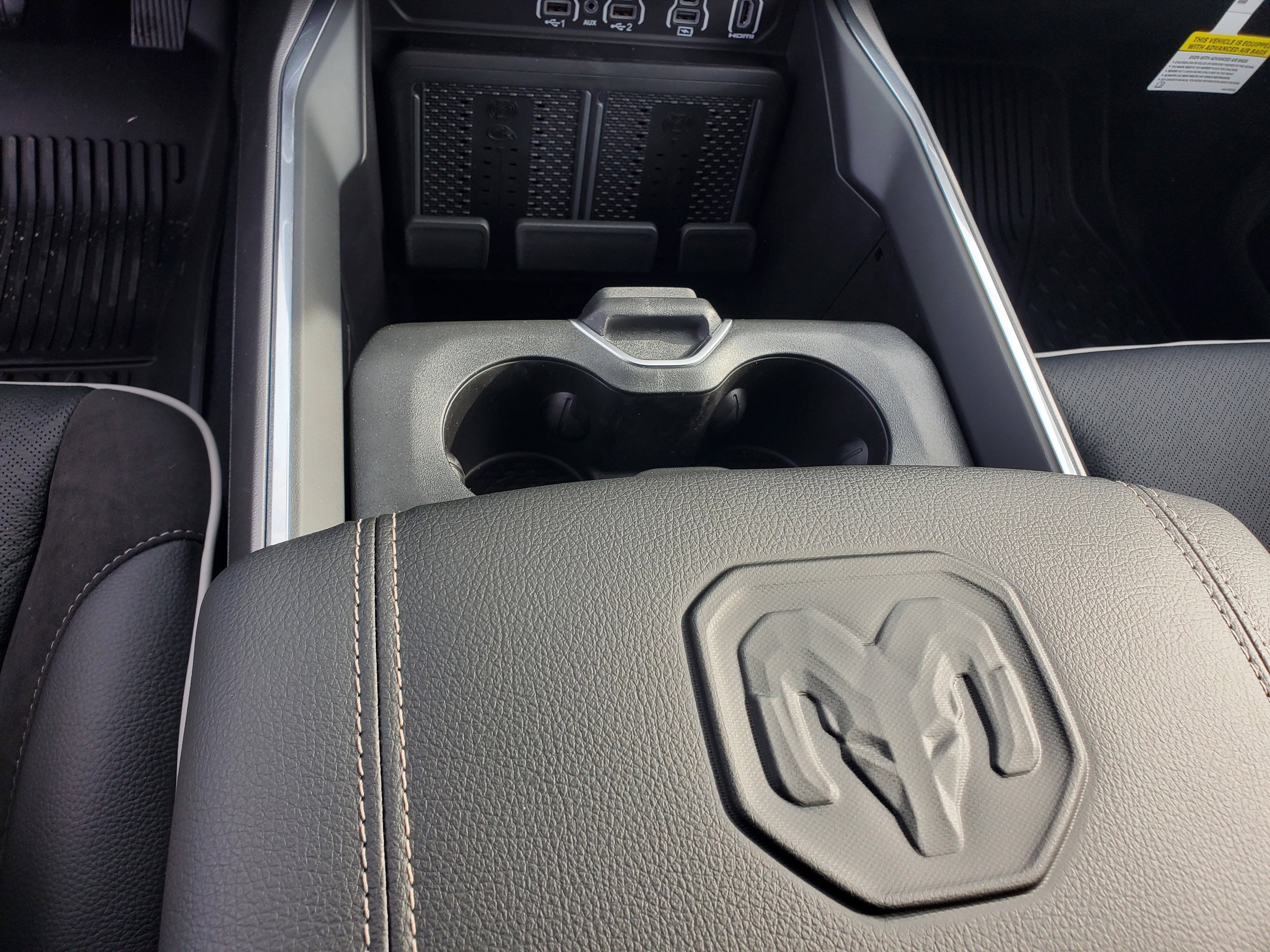 2026 RAM 1500 Laramie - Photo 22