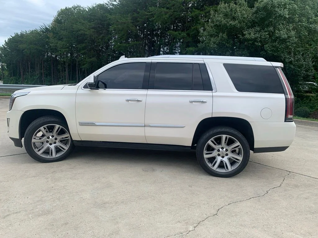 Used 2015 White Cadillac Premium image 14