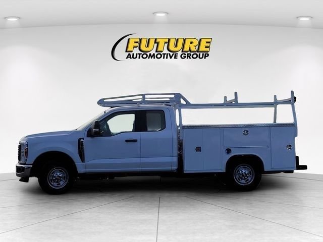 New 2026 Oxford White Ford F-250® XL image 82