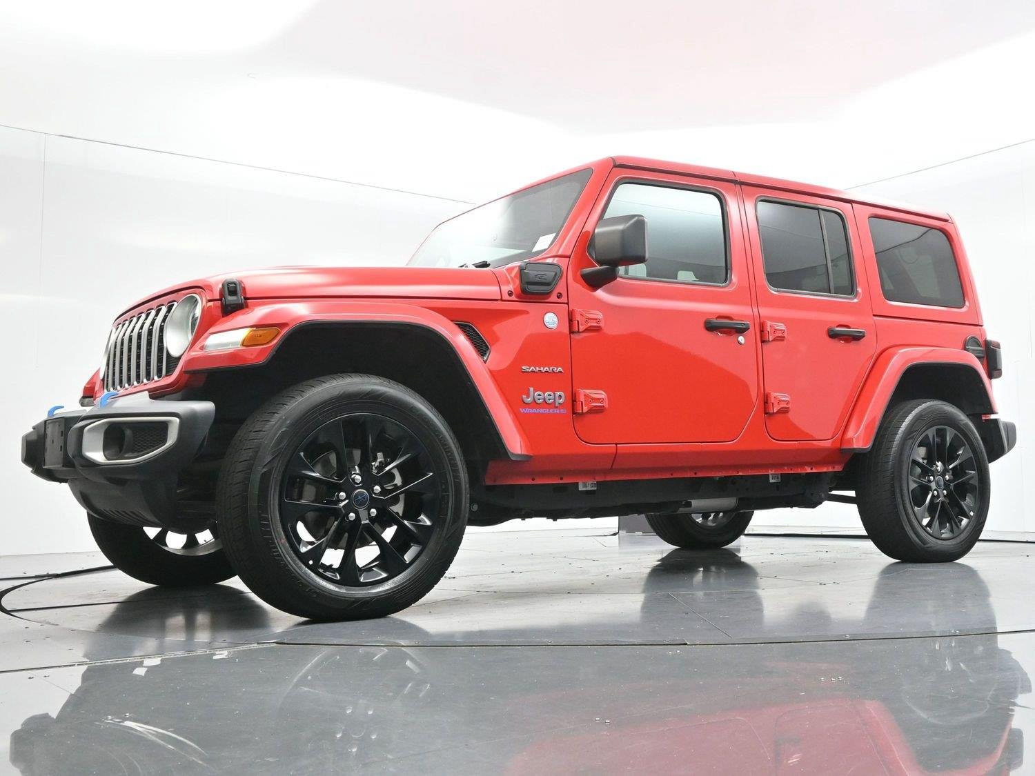 Used 2024 Firecracker Red Clearcoat Jeep Sahara image 40