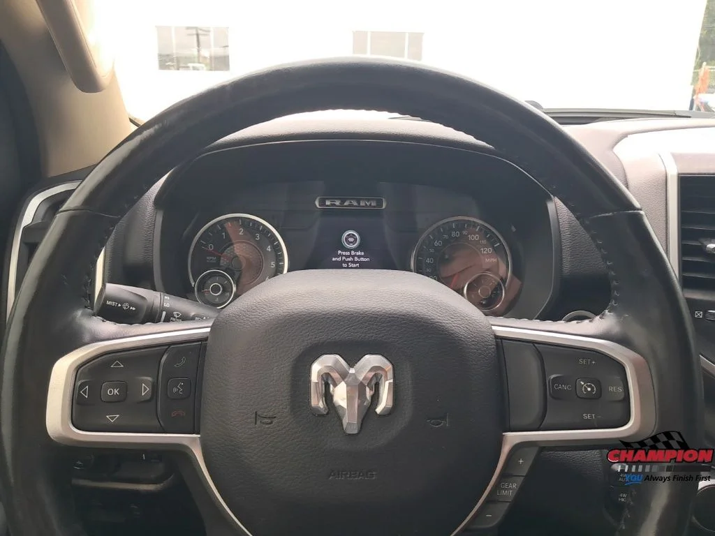 Used 2020 Silver Ram Big Horn/Lone Star image 18