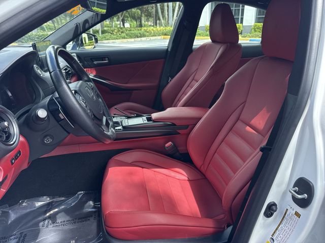 2024 Lexus IS 350 F SPORT - Photo 11