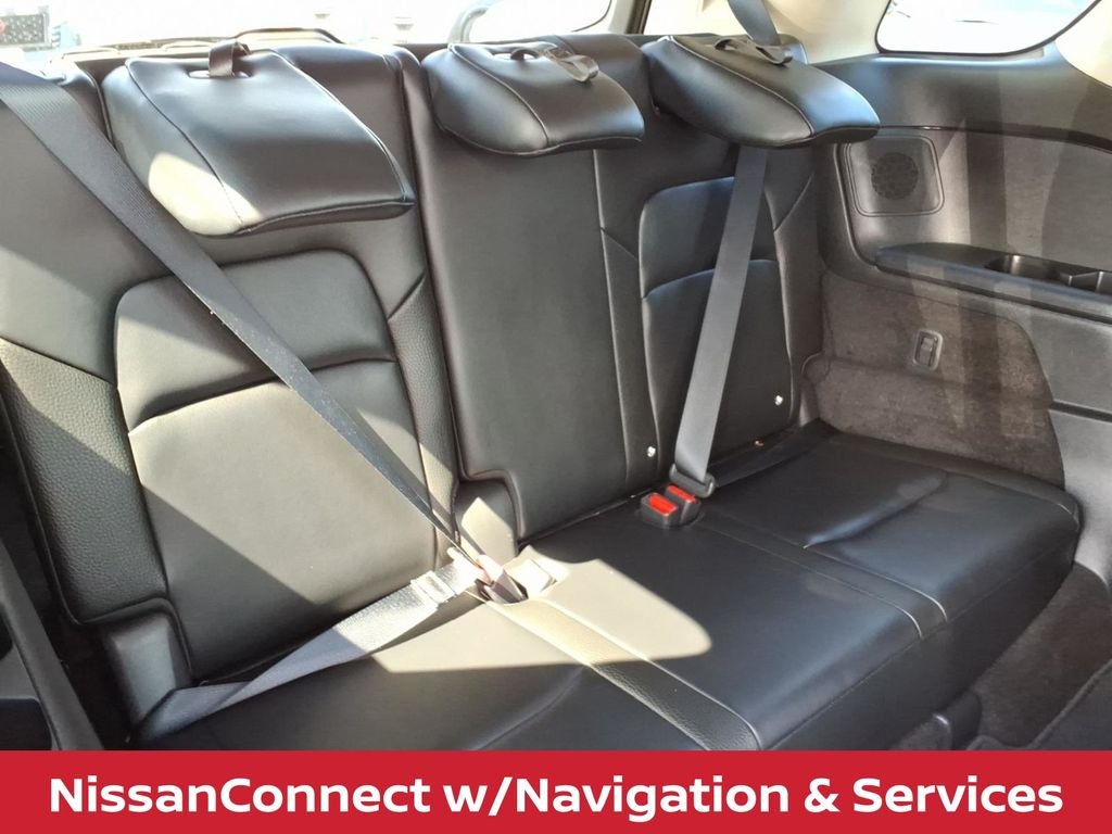 Used 2023 Pearl White Nissan SL v6 premium image 35