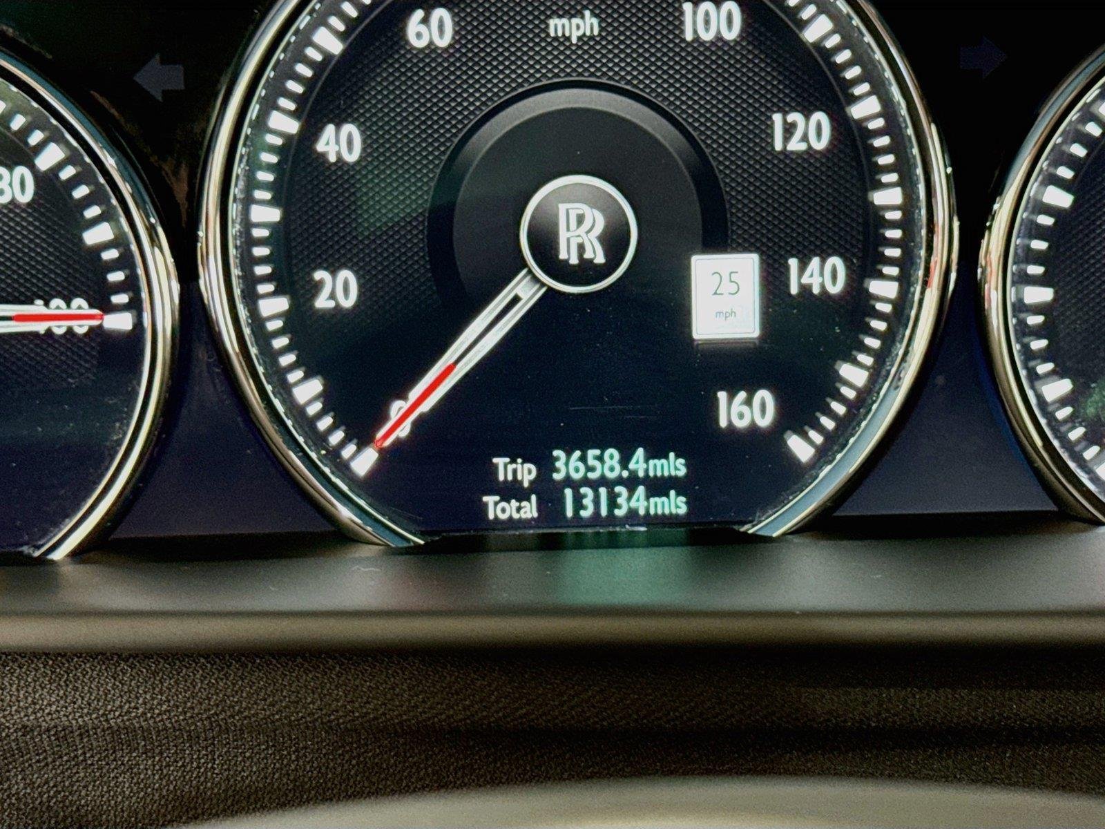 Used 2023 Gunmetal Rolls-Royce Black Badge | Rear Entertainment | 26