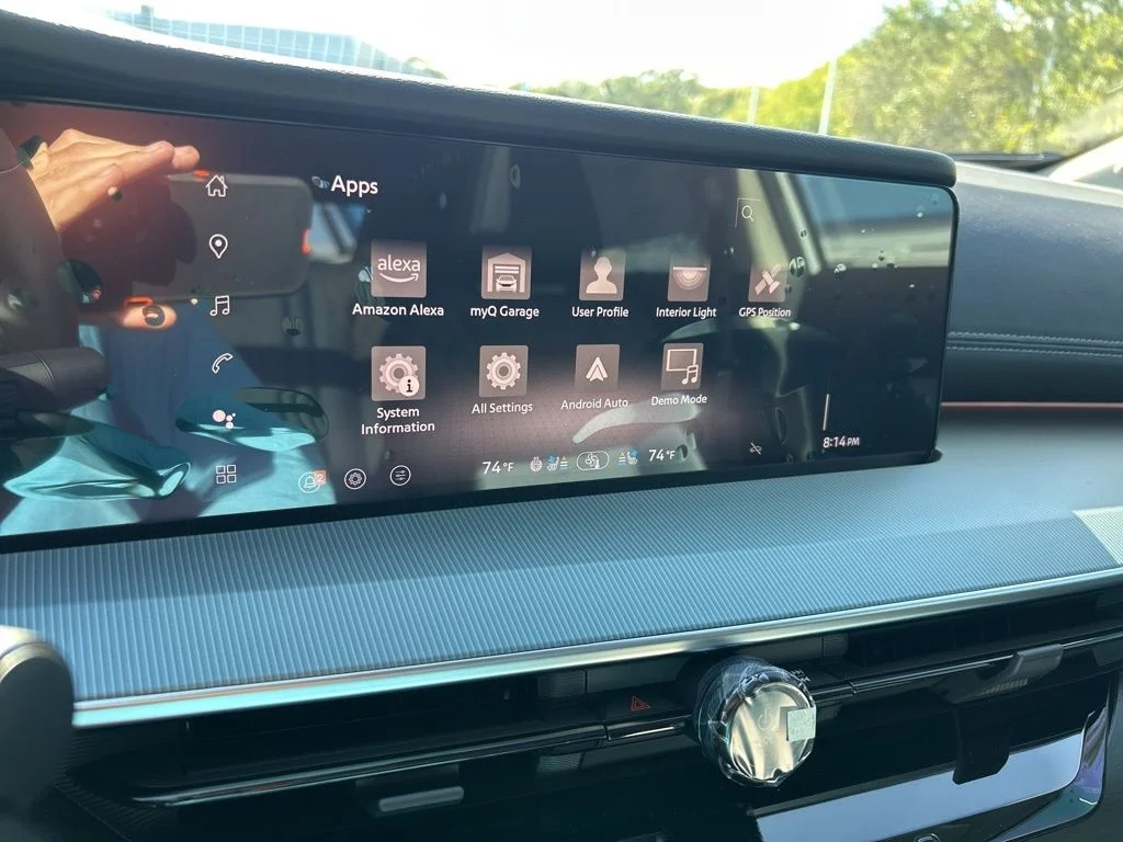 New 2026 Everest White Pearl TriCoat Nissan Platinum image 36