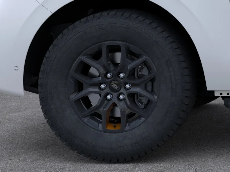 New 2026 Star White Metallic Tri-Coat Ford Tremor image 42
