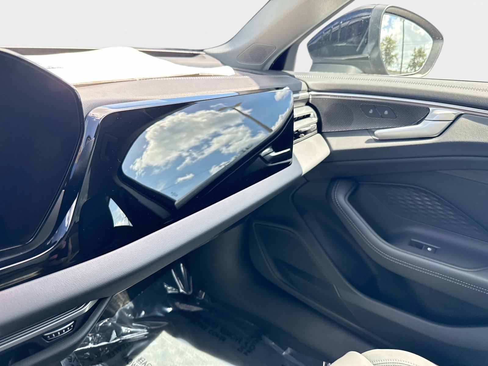 New 2026 Mythos Black Metallic Audi Premium image 21