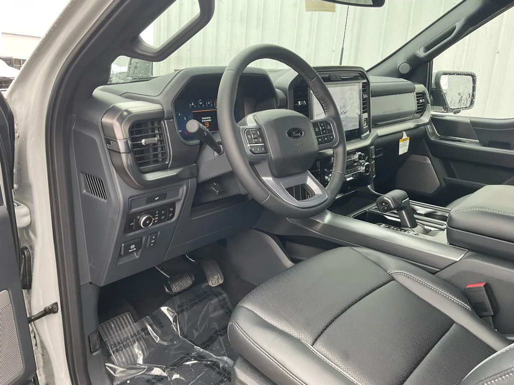 New 2026 Avalanche Ford Lariat® image 13