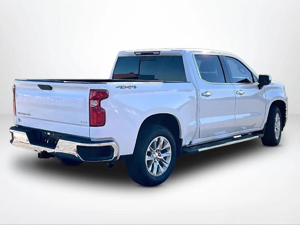 Used 2020 White Chevrolet LTZ image 3