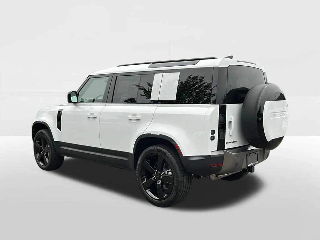 2026 Land Rover Defender S - Photo 6
