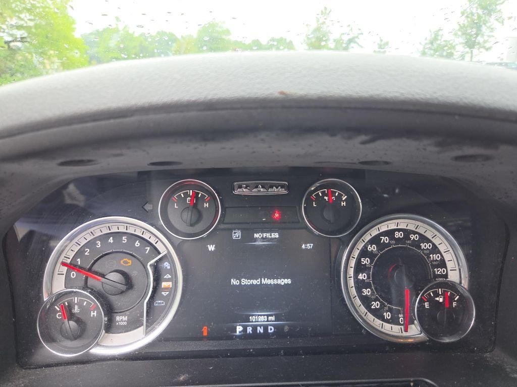 Used 2020 Gray Ram Warlock image 15