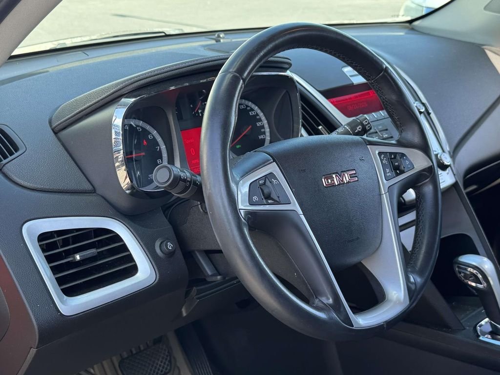 Used 2010 Red GMC SLT-1 image 2